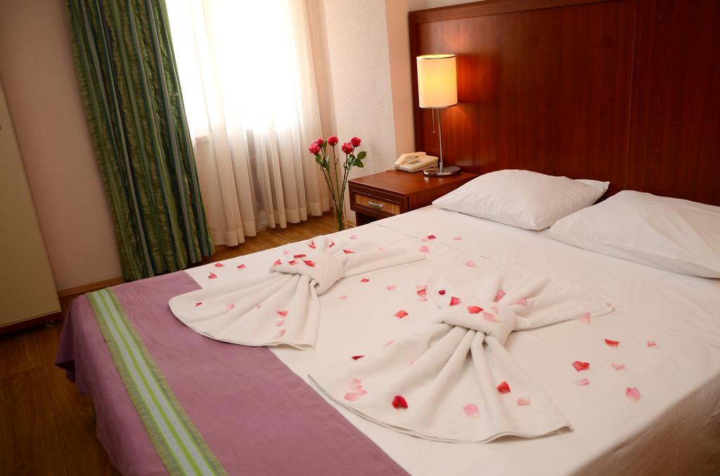 Elysium Hotel Marmaris Exterior photo